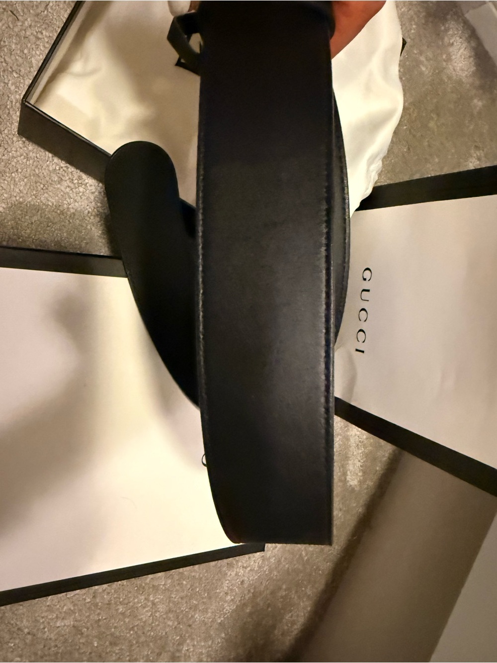 Gucci Double G Gold Buckle Black Leather Belt - Picture 9 of 10